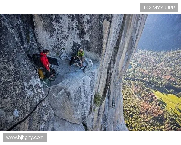 李伟亲授攀岩技巧与心得体会助你轻松征服高峰 李伟亲授攀岩技巧与心得体会助你轻松征服高峰