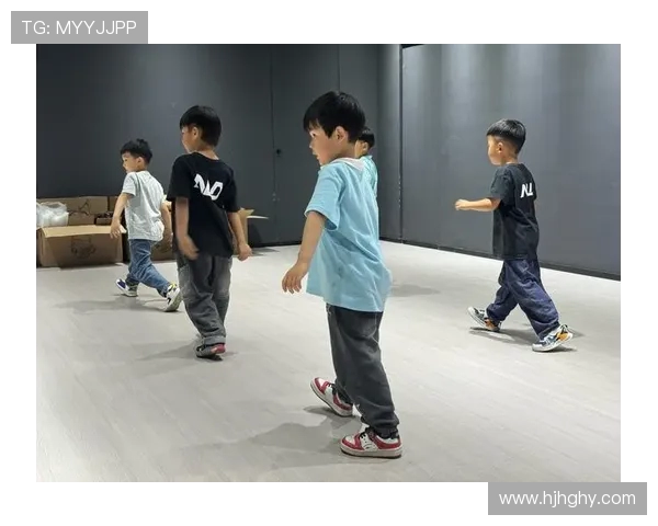 深圳街舞队创新高引领街舞配合排名新潮流展现青春活力 深圳街舞队创新高引领街舞配合排名新潮流展现青春活力