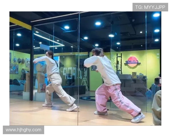 科学街舞力量训练方法探秘提升舞者表现的有效技巧与策略