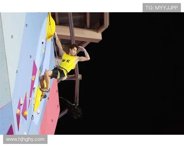 西安攀岩队快攻战术解析及其在攀岩热点中的影响