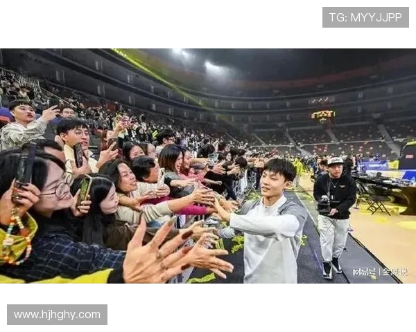 CBA凯撒对决广东宏远巅峰对决引发球迷热议与期待 CBA凯撒对决广东宏远巅峰对决引发球迷热议与期待