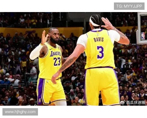 洛杉矶湖人队与森林狼的激烈对决揭示NBA季后赛的悬念与精彩瞬间