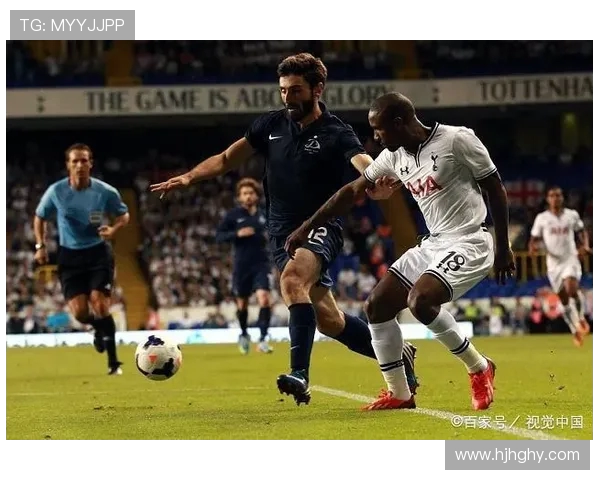 那不勒斯与迪纳摩的激烈对决谁能在欧战中笑到最后