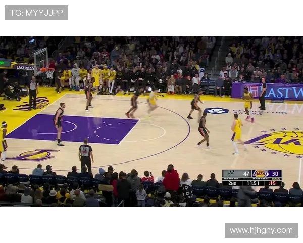 马刺与湖人今日比赛比分实时更新及精彩瞬间回顾