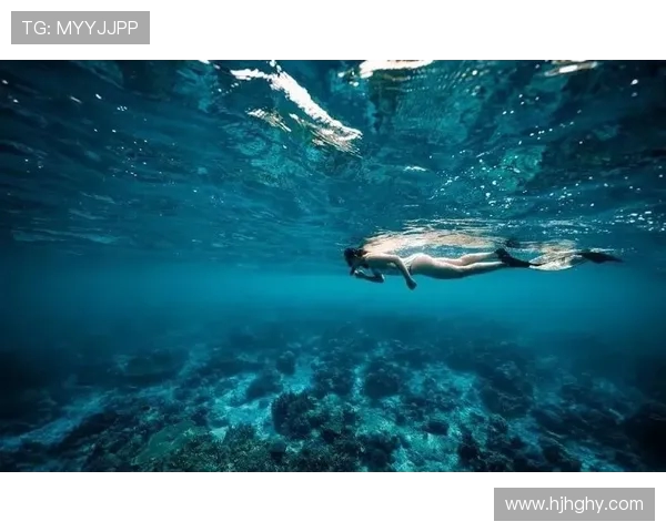极限挑战与心灵探索:杨芳的极限运动人生之旅 极限挑战与心灵探索:杨芳的极限运动人生之旅